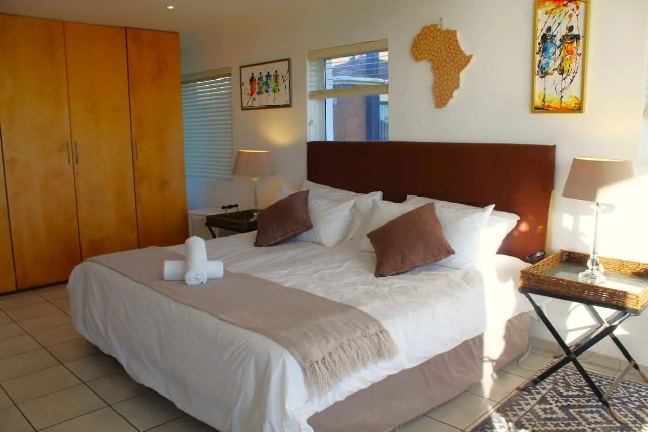 Bed and Breakfast 7Th Wonder Beach Guest House Κέιπ Τάουν